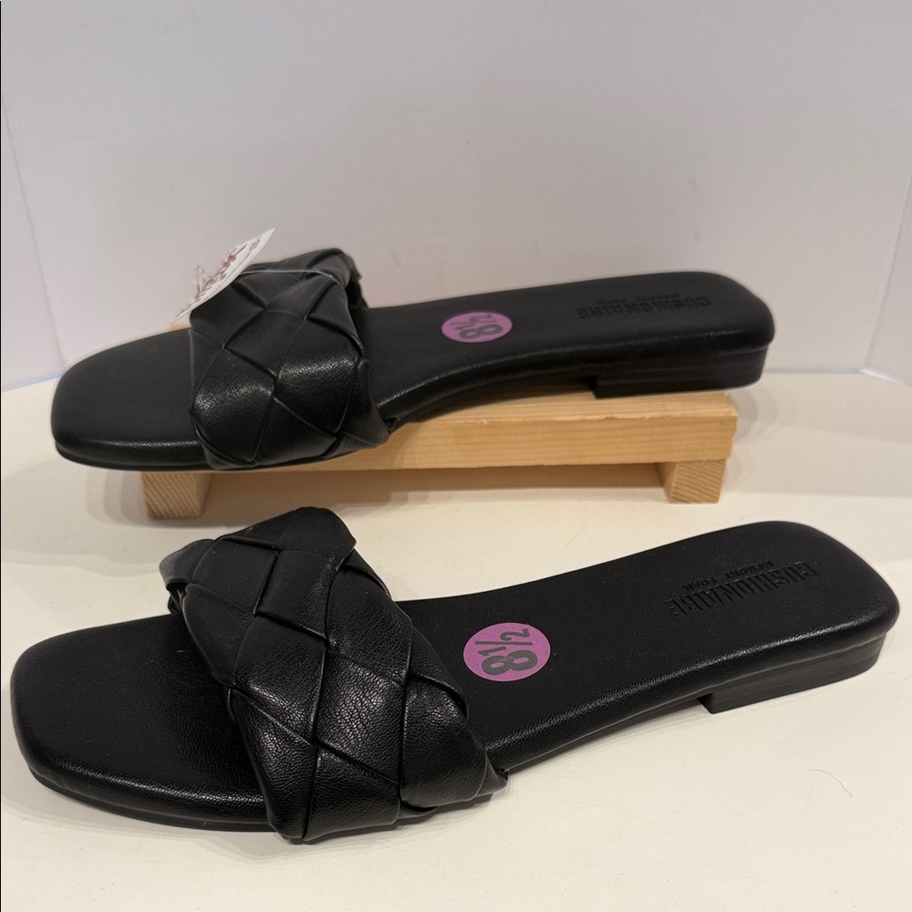 CUSHIONAIRE Franca Woven Slide Sandals Women Dressy or Casual w Memory Foam NEW